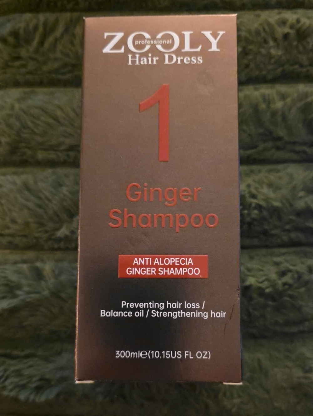 Ginger Shampoo 300ml - MSRP $24